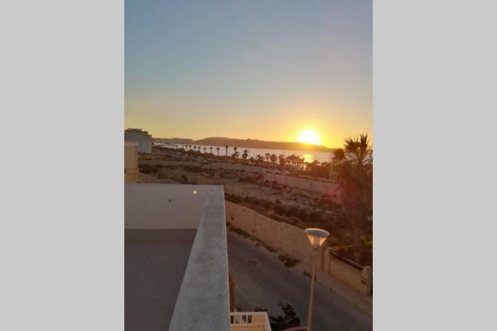 Sunshine Holiday Apartment 5 With Spectacular Seaviews St. Paul's Bay Exterior photo