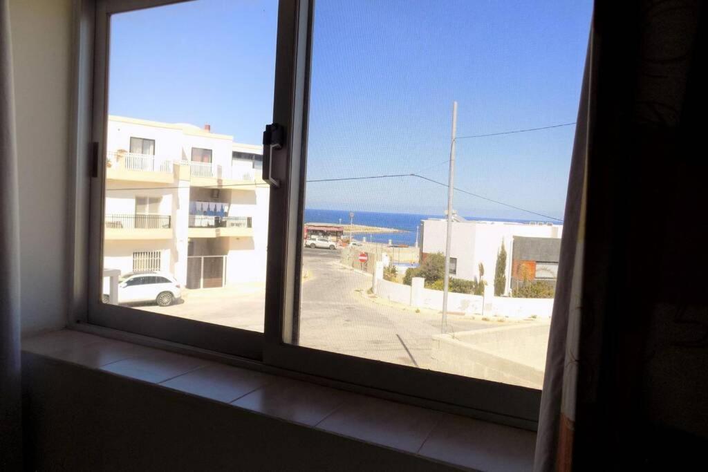 Sunshine Holiday Apartment 5 With Spectacular Seaviews St. Paul's Bay Exterior photo